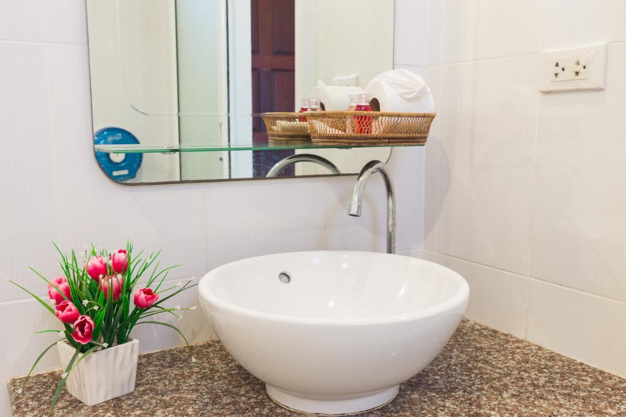 Kasemsuk Guesthouse Sha Extra Plus Karon 外观 照片